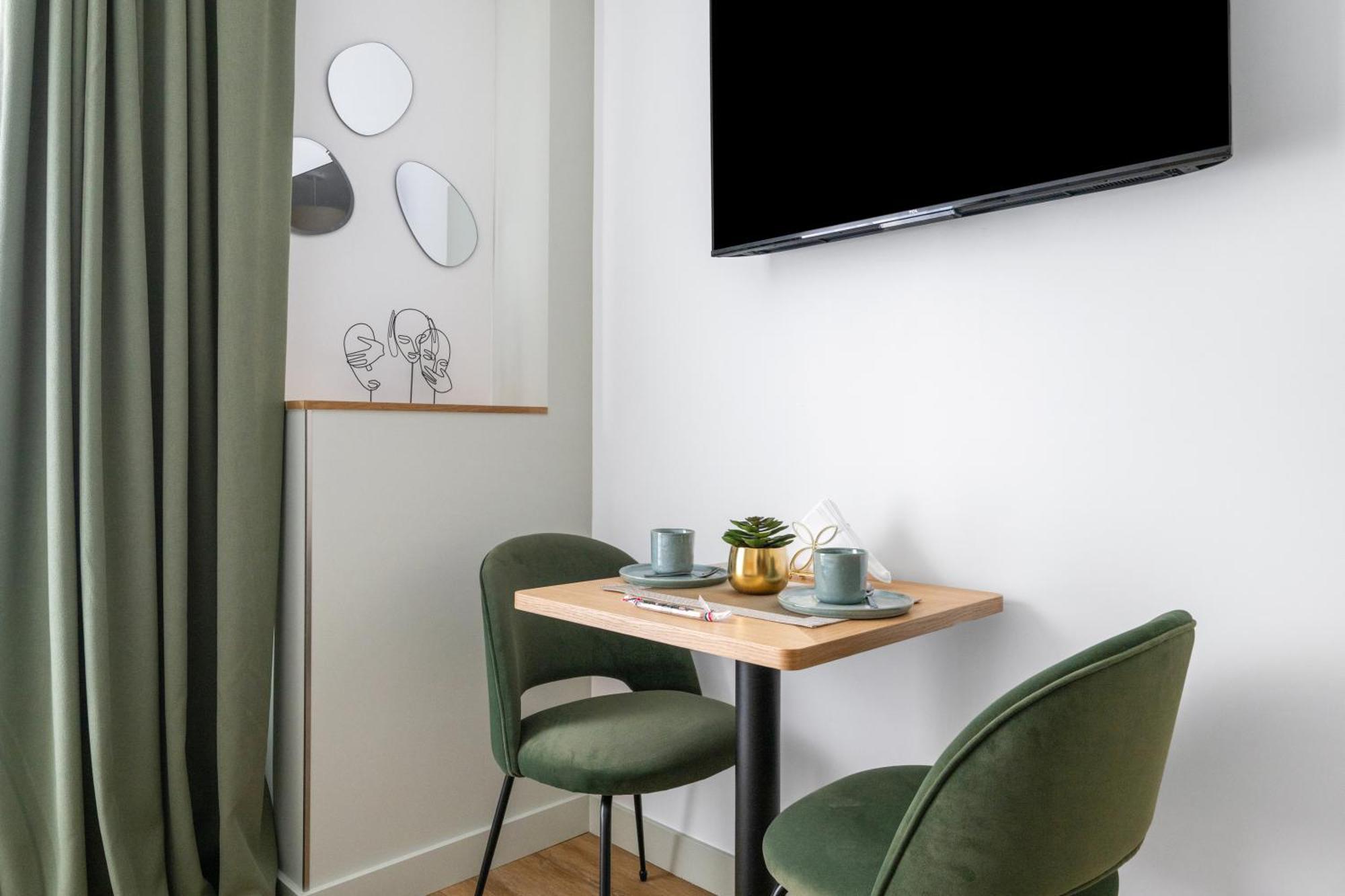 Aparthotel App-Art Nizza Esterno foto