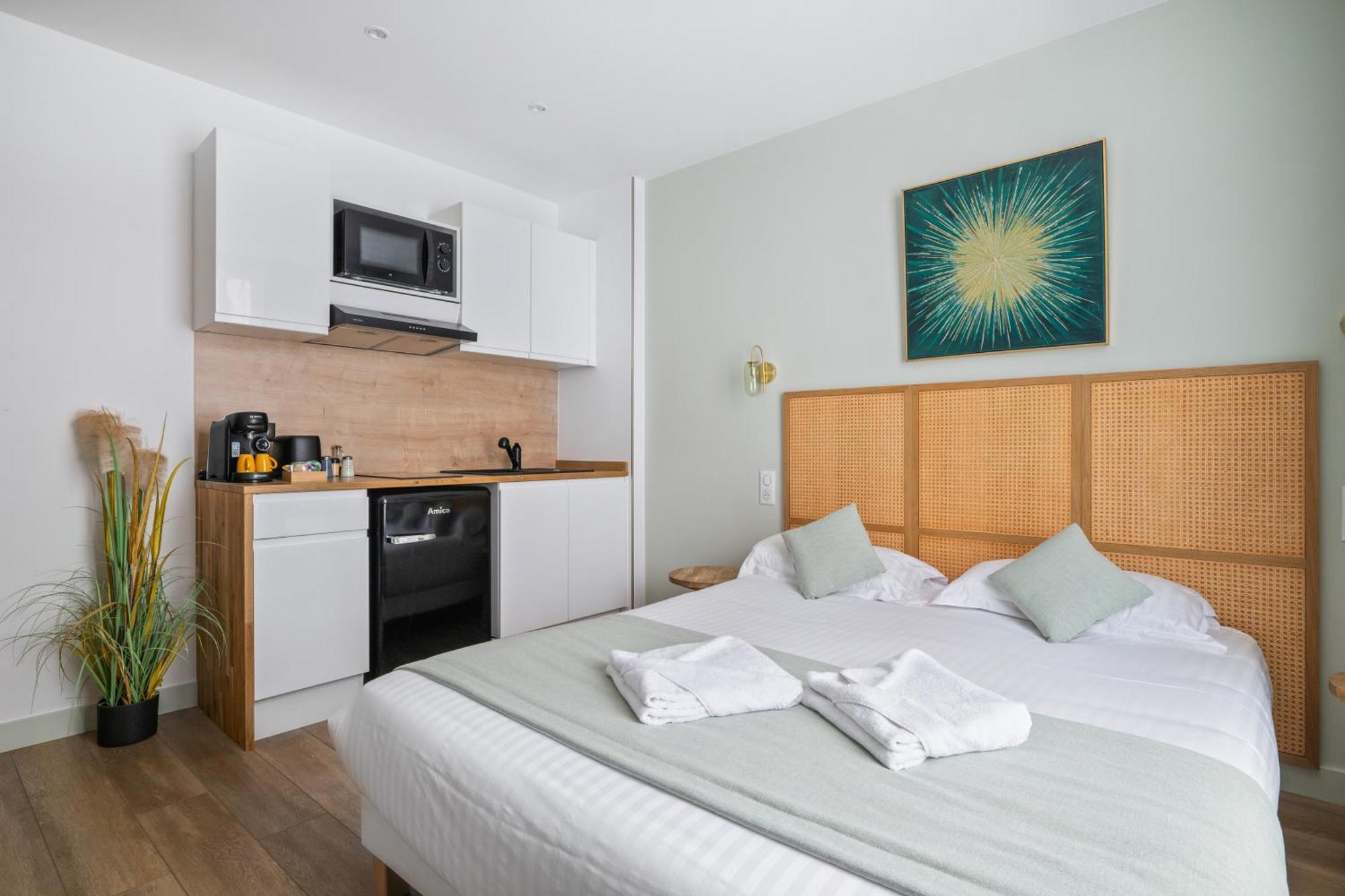 Aparthotel App-Art Nizza Esterno foto